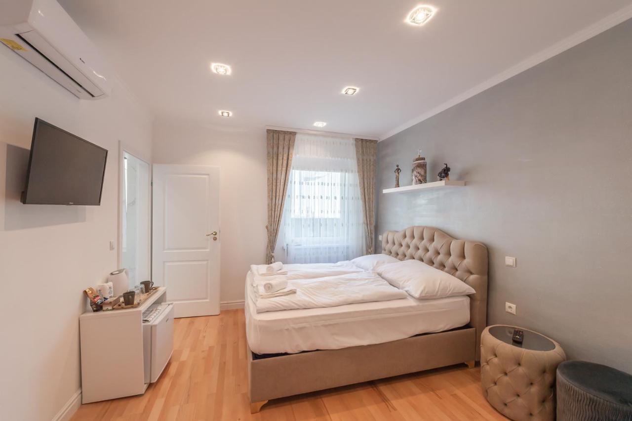 Cool Boutique Apartments - Leopoldstadt Wenen Buitenkant foto