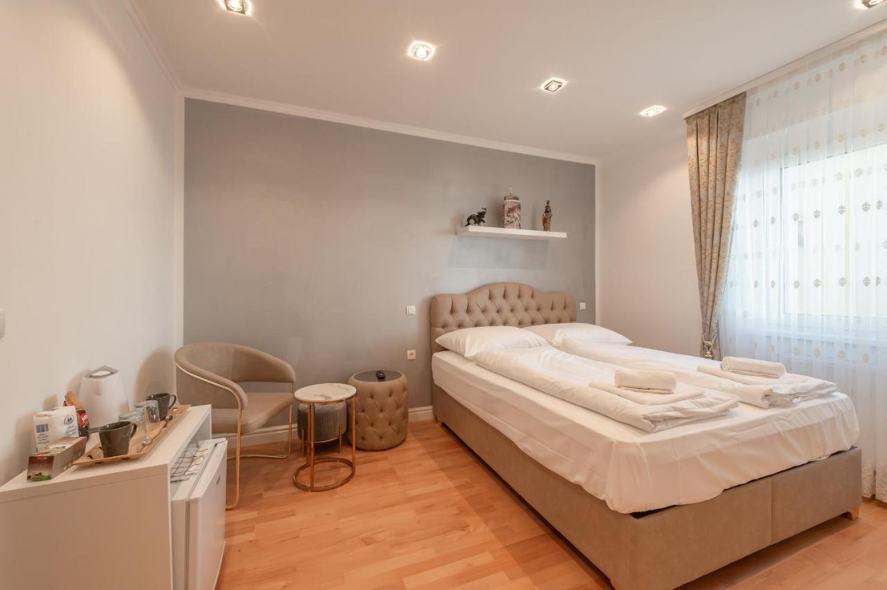 Cool Boutique Apartments - Leopoldstadt Wenen Buitenkant foto